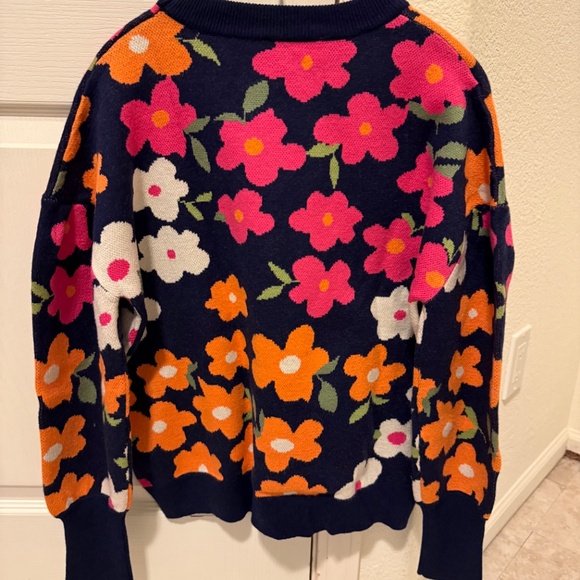 Closet Clearance ! - Picture 14 of 16